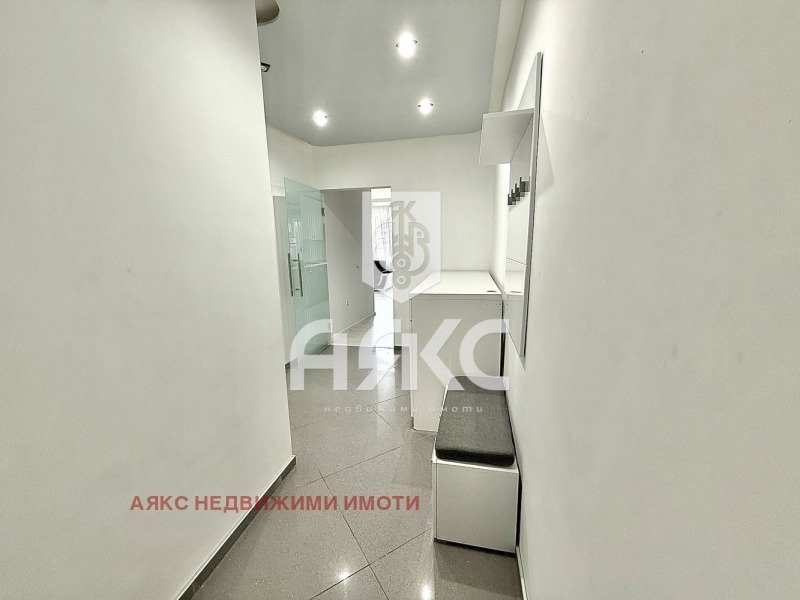Издаје се  2 спаваће собе Софија , Надежда 1 , 101 м2 | 88092577 - слика [10]