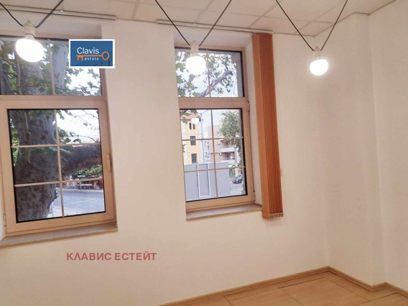 Da affittare  Ufficio Plovdiv , Tsentar , 210 mq | 47056535 - Immagine [5]