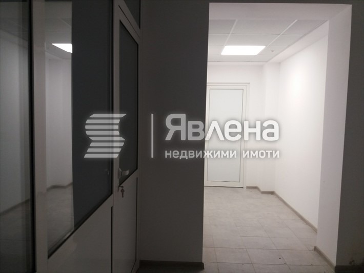 Дава под наем ПРОМ. ПОМЕЩЕНИЕ, гр. Пловдив, Индустриална зона - Север, снимка 4 - Производствени сгради - 55238181