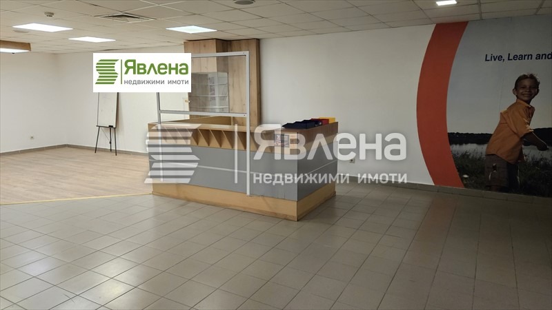 Para alugar  Escritório Sofia , Letichtche Sofiia , 900 m² | 45425442