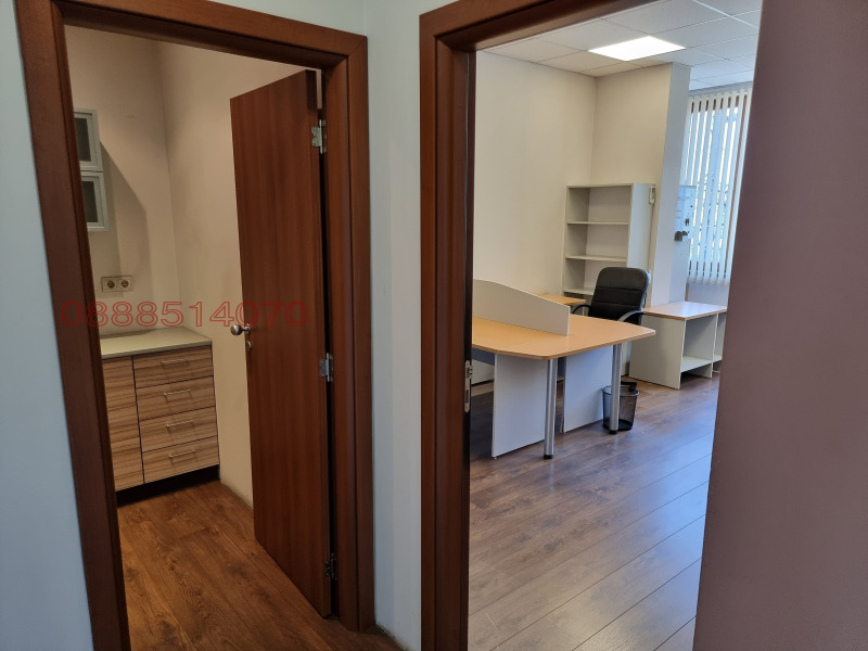 Te huur  Opslag Sofia , Suchata reka , 300 m² | 77249562 - afbeelding [9]