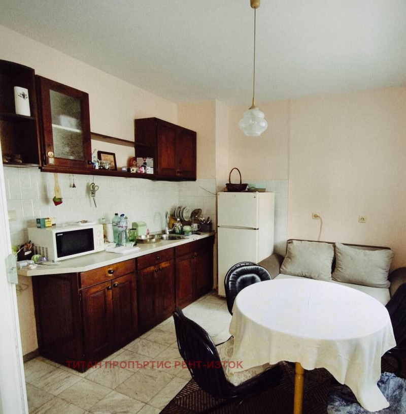 De inchiriat  1 dormitor Burgas , Meden rudnic - zona B , 74 mp | 56036607 - imagine [2]