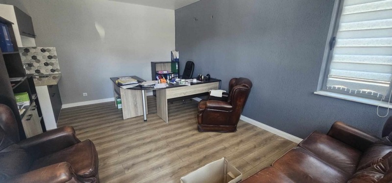 K pronájmu  Kancelář Kardžali , Promišlena zona - B , 30 m2 | 89669801