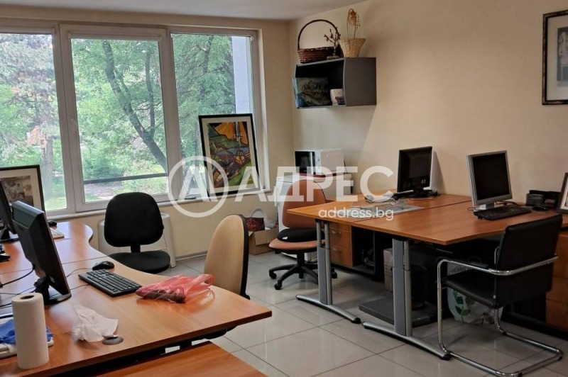 Vuokrattavana  Toimisto Sofia , Strelbište , 80 neliömetriä | 36982327