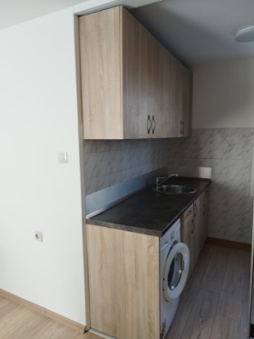 1 chambre Dragalevtsi, Sofia 4