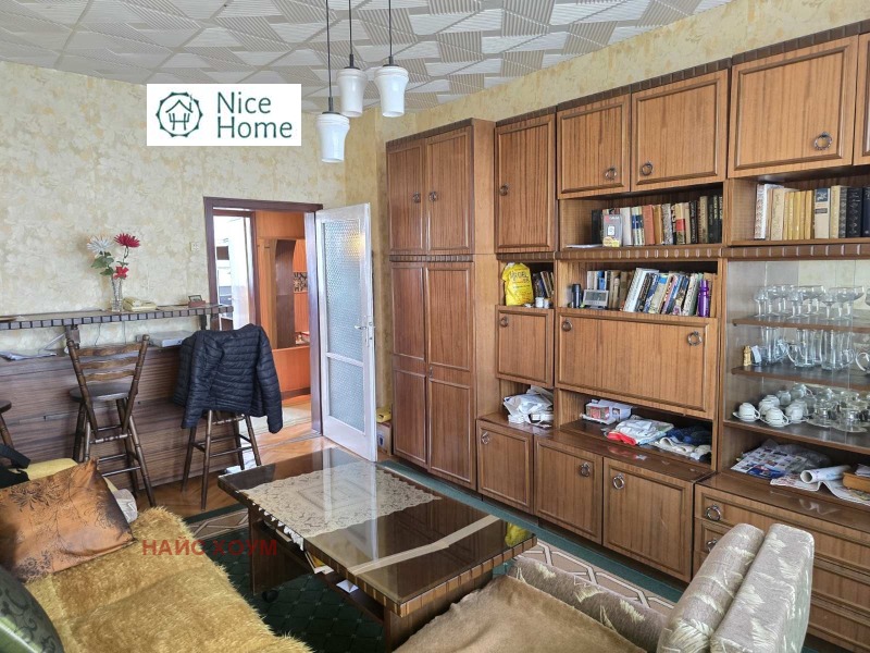 Дава под наем 2-СТАЕН, гр. София, Гоце Делчев, снимка 2 - Апартаменти - 53230391