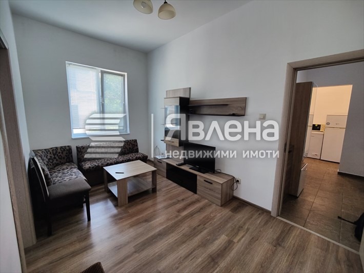 Дава под наем  3-стаен град София , Център , 83 кв.м | 14060051