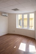 Дава под наем  Офис град Варна , Център , 70 кв.м | 85300964 - изображение [2]