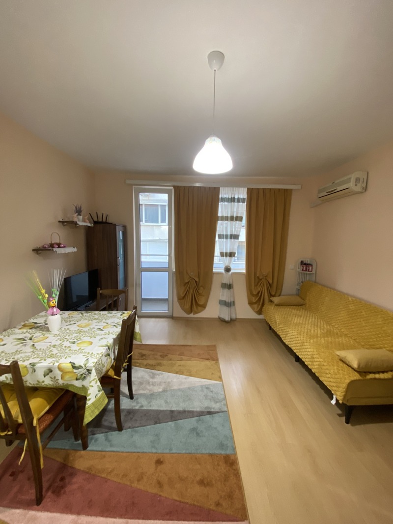 Издаје се  1 спаваћа соба Софија , Лјулин 8 , 60 м2 | 92828416 - слика [2]