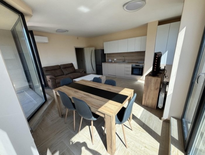 Издаје се  2 спаваће собе Софија , Овча купел , 90 м2 | 38901978