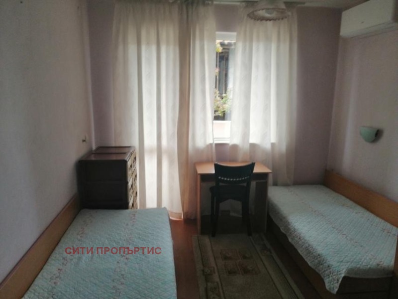 En renta  3 dormitorios Blagoevgrad , Osvobozhdenie , 110 metros cuadrados | 65850156 - imagen [6]