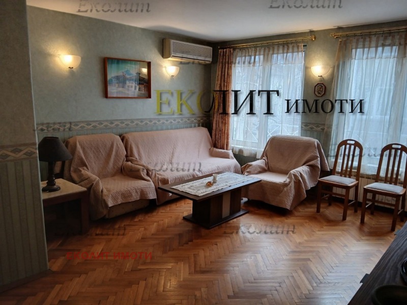 Дава под наем 4-СТАЕН, гр. София, Център