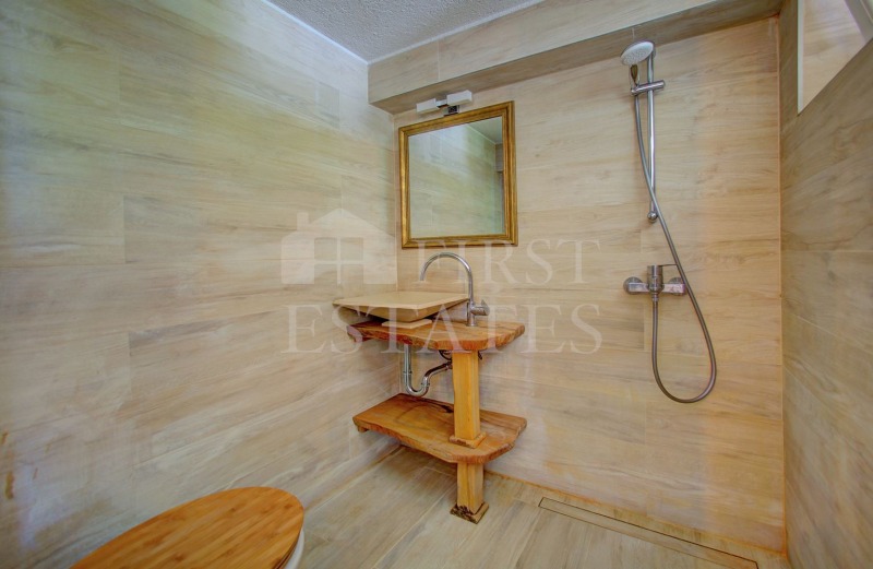 Kiadó  Ház Sofia , Dragalevci , 270 négyzetméter | 80918152 - kép [12]
