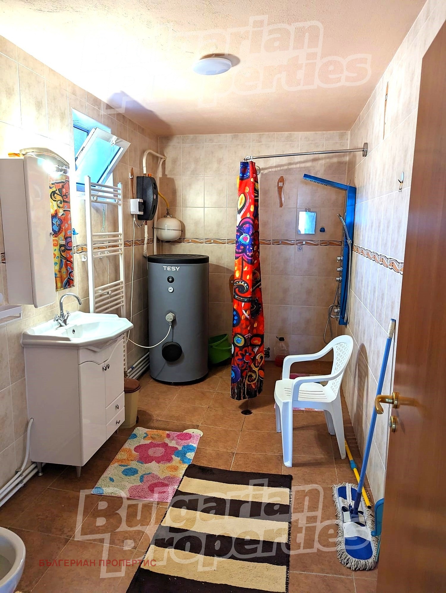 Дава под наем КЪЩА, гр. Бяла, област Варна, снимка 13 - Къщи - 53976044