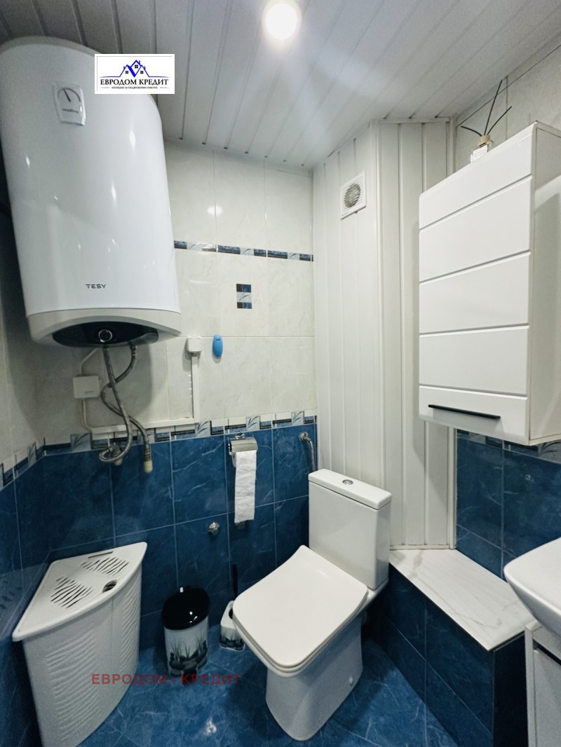 K pronájmu  2 ložnice Stara Zagora , Centar , 64 m2 | 70606109 - obraz [7]