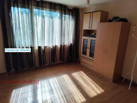 1 quarto Centar, Ruse