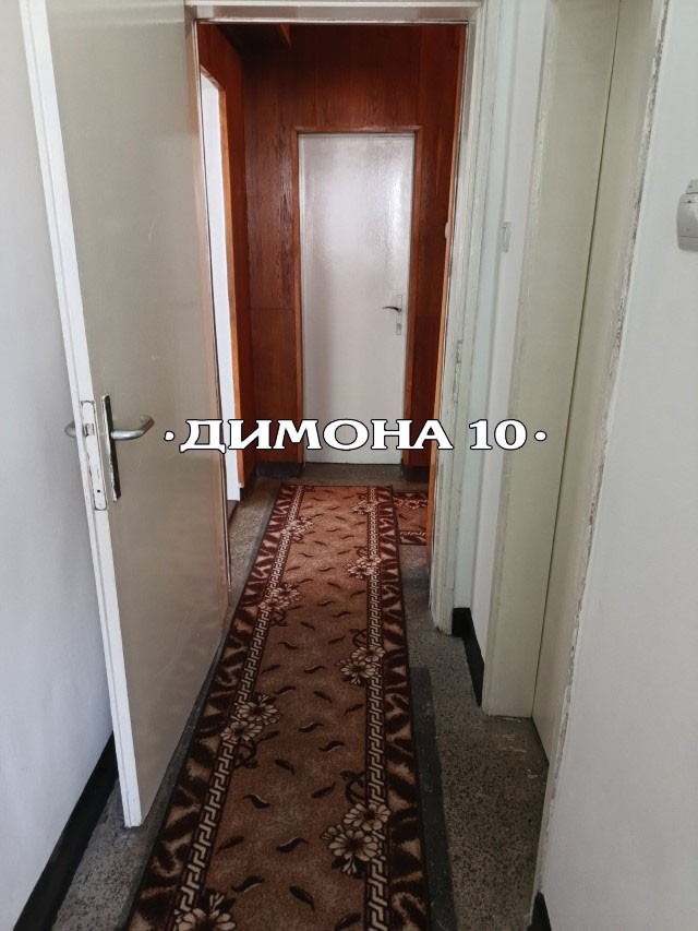 De inchiriat  2 dormitoare Ruse , Șiroc țentâr , 100 mp | 29761332 - imagine [11]