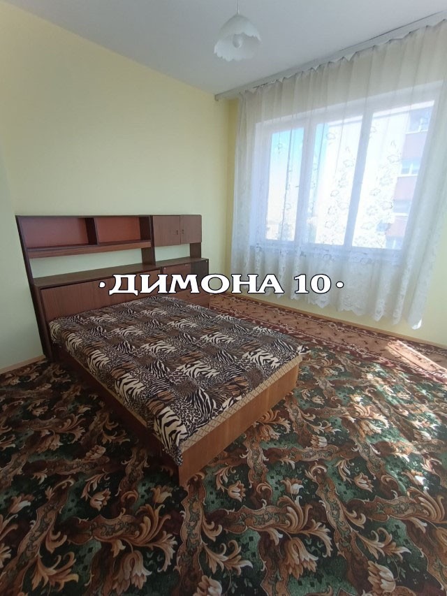 De inchiriat  2 dormitoare Ruse , Șiroc țentâr , 100 mp | 29761332 - imagine [5]