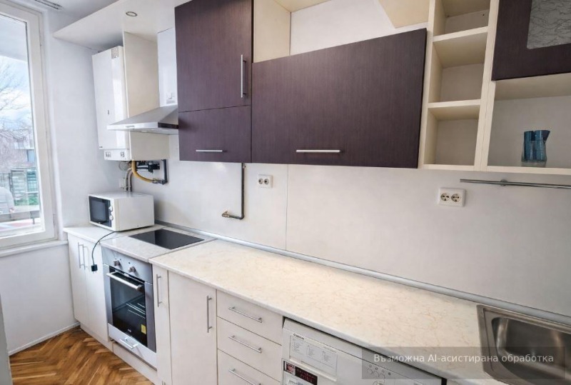 Дава под наем 4-СТАЕН, гр. Варна, Център