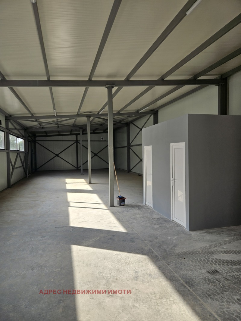 Zu vermieten  Industriegebäude Stara Zagora , Industrialna zona - zapad , 166 qm | 48367855 - Bild [2]