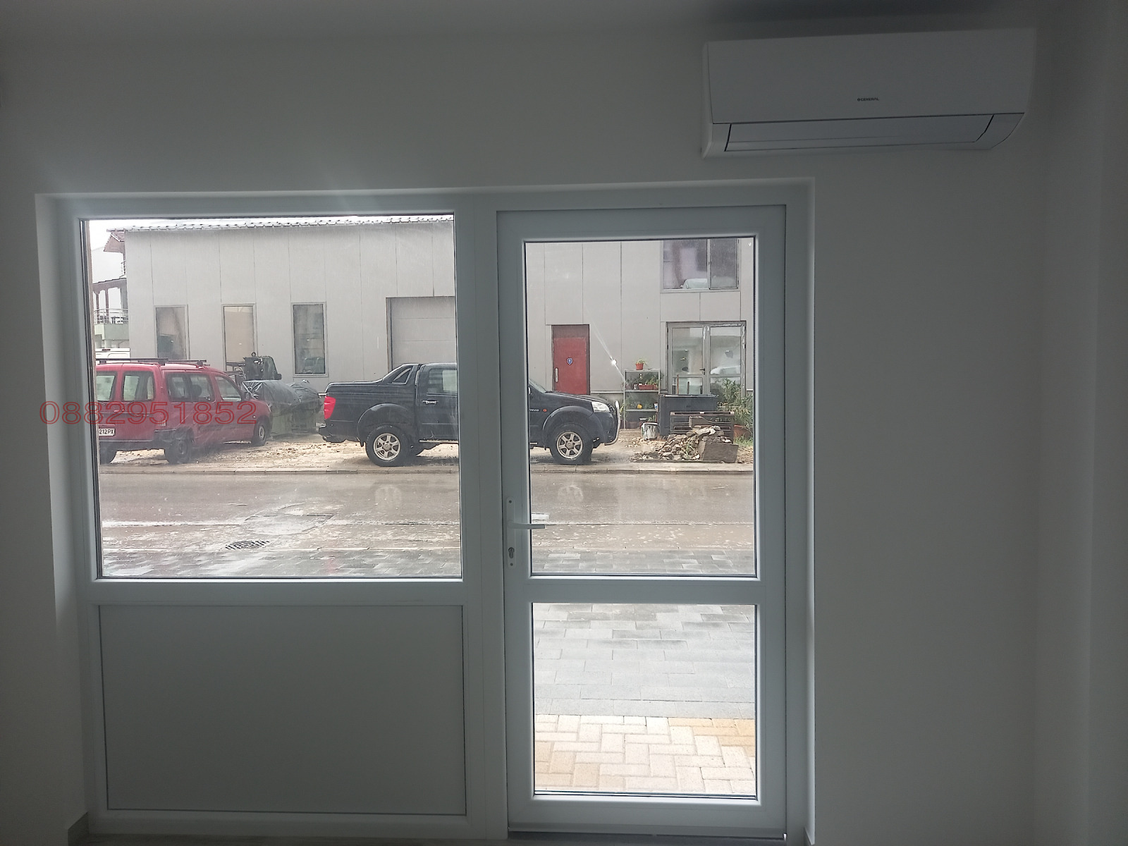 Дава под наем МАГАЗИН, гр. Пловдив, Остромила, снимка 3 - Магазини - 54354373