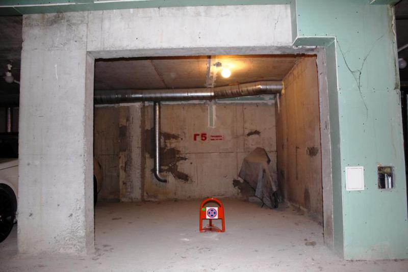 Дава под наем ГАРАЖ, ПАРКОМЯСТО, гр. Свищов, област Велико Търново, снимка 4 - Гаражи и паркоместа - 52780940