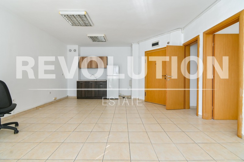 Дава под Наем 2-СТАЕН в град София, Зона Б-5-3 - 60 кв.м / 500 € » 977.92 лв., РЕВОЛЮШЪН ЕСТЕЙТ РЕНТ