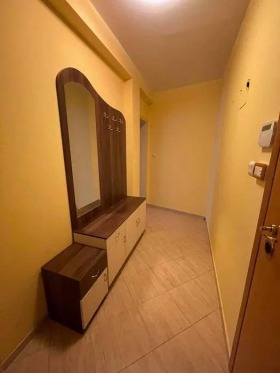 1 спаваћа соба Левски 1, Варна 7