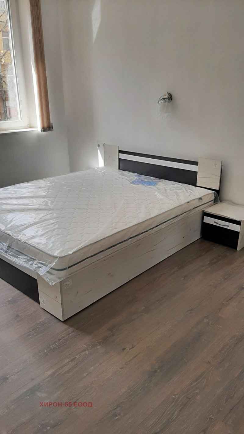 Zu vermieten  2 Schlafzimmer Sofia , Zentar , 100 qm | 43174283 - Bild [3]