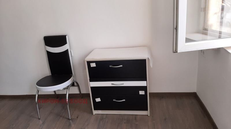 Zu vermieten  2 Schlafzimmer Sofia , Zentar , 100 qm | 43174283 - Bild [8]