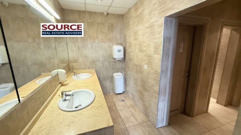 Дава под наем ОФИС, гр. София, Хладилника, снимка 12 - Офиси - 53378654