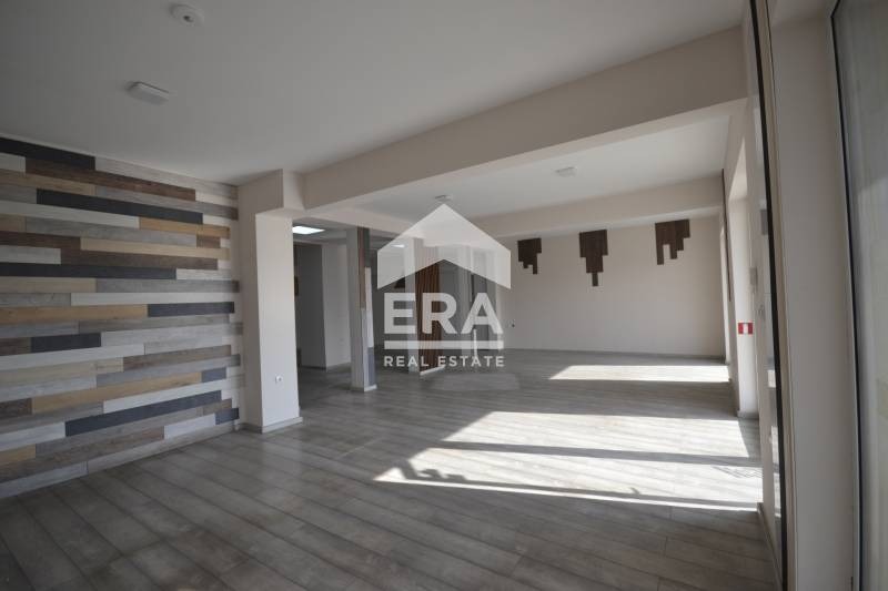 Дава под наем МАГАЗИН, гр. Хасково, Промишлена зона - Изток, снимка 2 - Магазини - 52606992