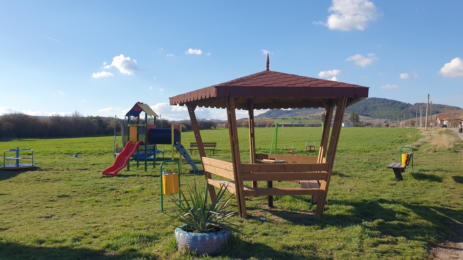 Дава под наем ЗАВЕДЕНИЕ, с. Гърло, област Перник, снимка 17 - Заведения - 54207171