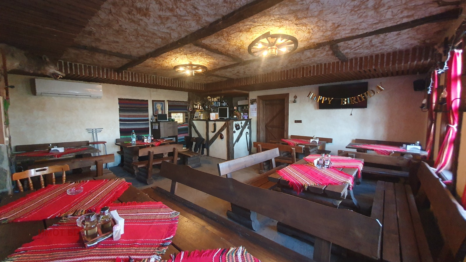 Дава под наем ЗАВЕДЕНИЕ, с. Гърло, област Перник