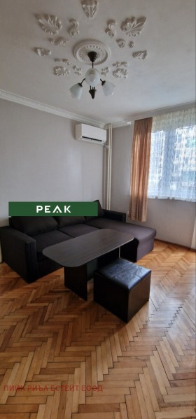 2 Schlafzimmer Zapaden park, Sofia