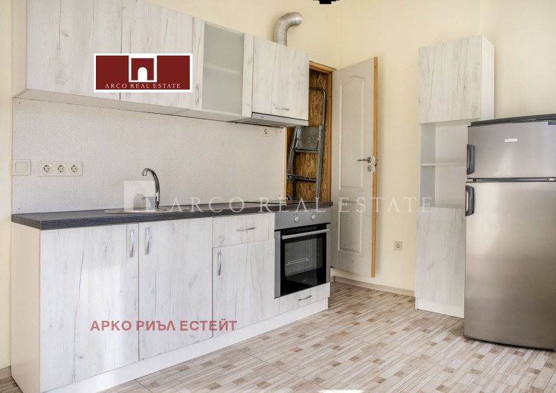 Дава под наем  2-стаен град София , Център , 70 кв.м | 22537277