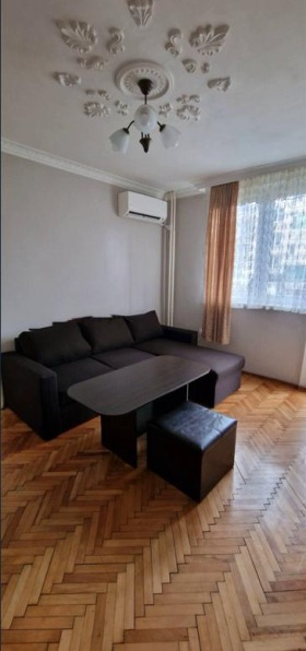 1 quarto Krasna poliana 1, Sofia