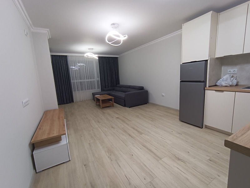 Zu vermieten  1 Schlafzimmer Burgas , Slawejkow , 75 qm | 42108932 - Bild [2]