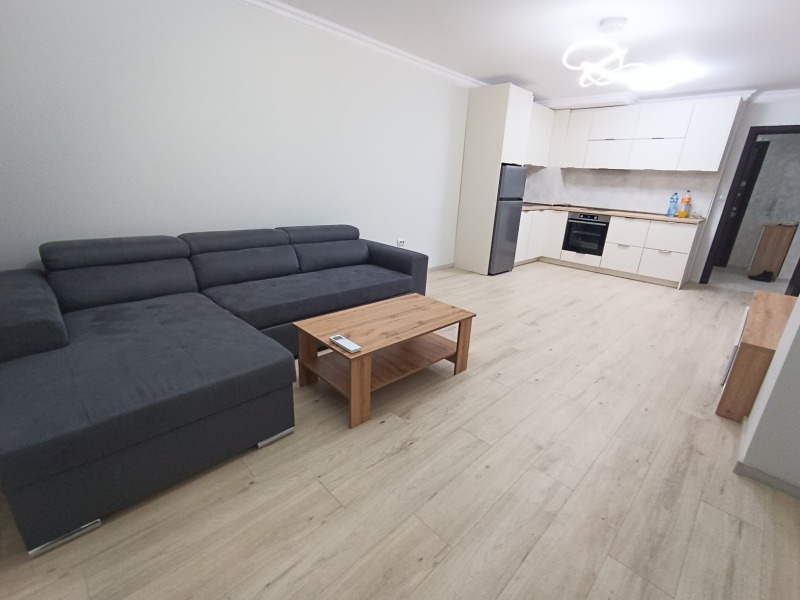 Zu vermieten  1 Schlafzimmer Burgas , Slawejkow , 75 qm | 42108932 - Bild [6]