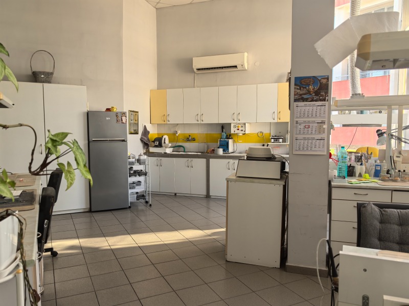 В аренду  Офис Ямбол , Център , 94 кв.м | 12385853 - изображение [4]