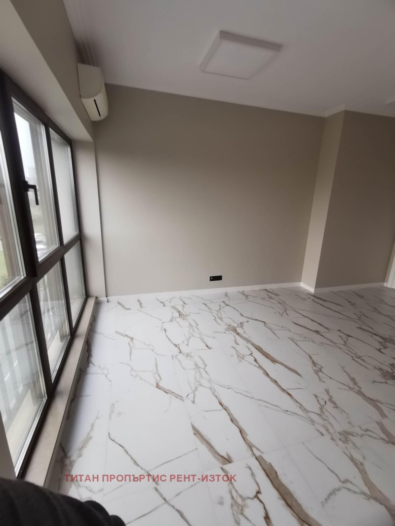 Дава под наем ОФИС, гр. Бургас, Зорница, снимка 4 - Офиси - 52652251