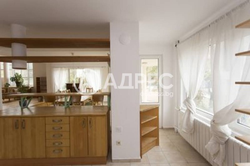 Дава под наем МНОГОСТАЕН, гр. София, Бояна, снимка 3 - Апартаменти - 52975367