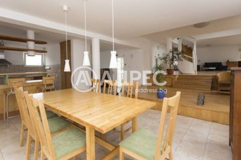 Дава под наем МНОГОСТАЕН, гр. София, Бояна, снимка 5 - Апартаменти - 52975367