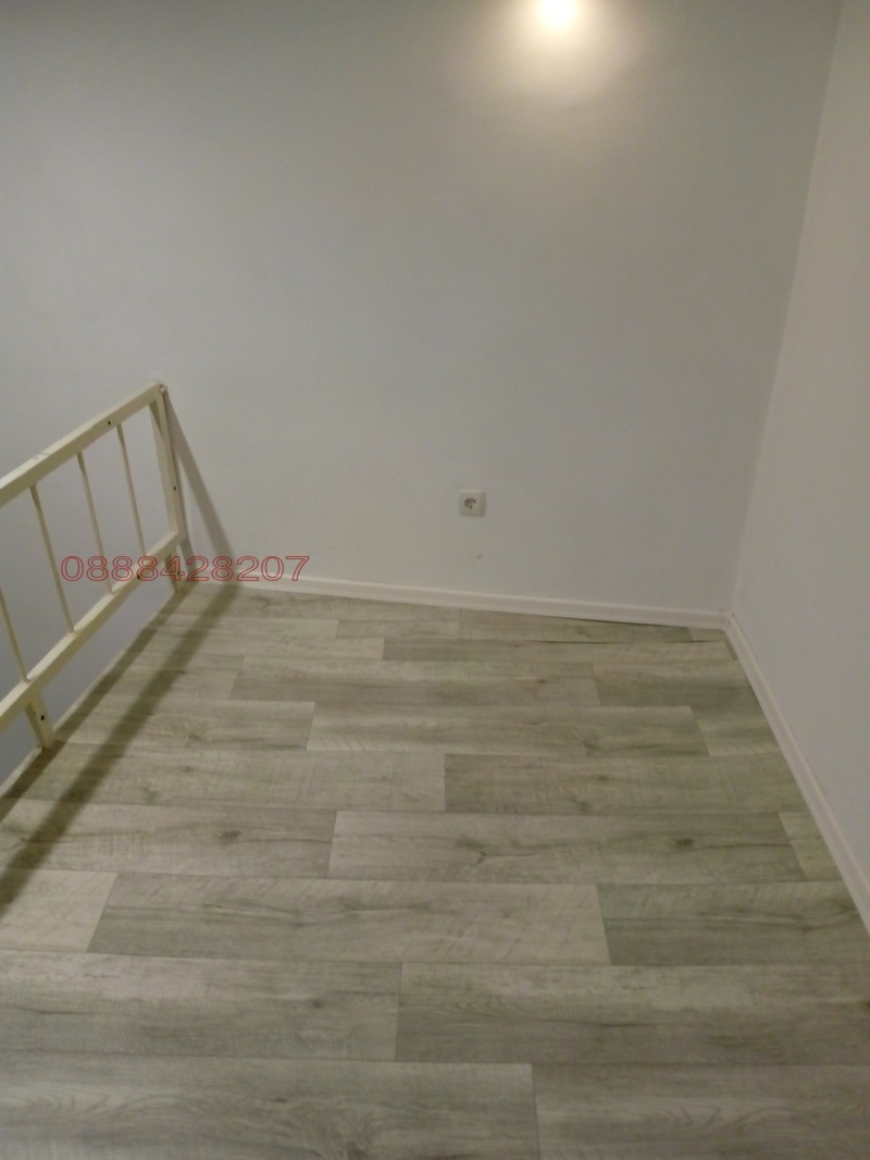 Vuokrattavana  Myymälä Sofia , Tsentar , 20 neliömetriä | 28445818 - kuva [14]