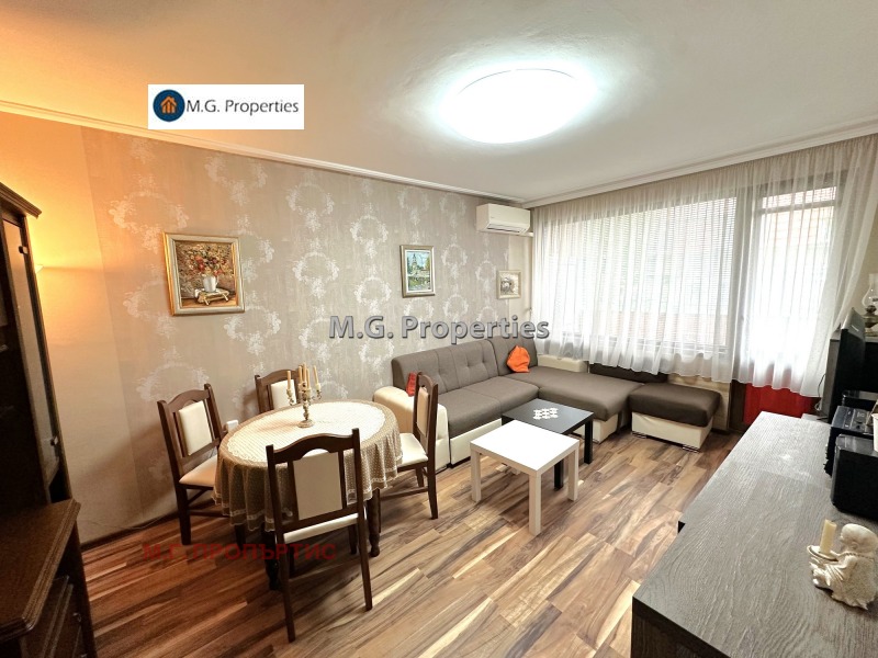 Da affittare  1 camera da letto Varna , Tsentar , 65 mq | 14863704