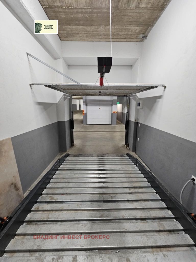 Til leje  Garage Sofia , Reduta , 17 kvm | 72263664