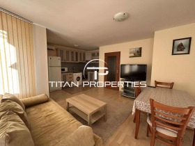 2 chambres VINS-Tcherven plochtad, Varna