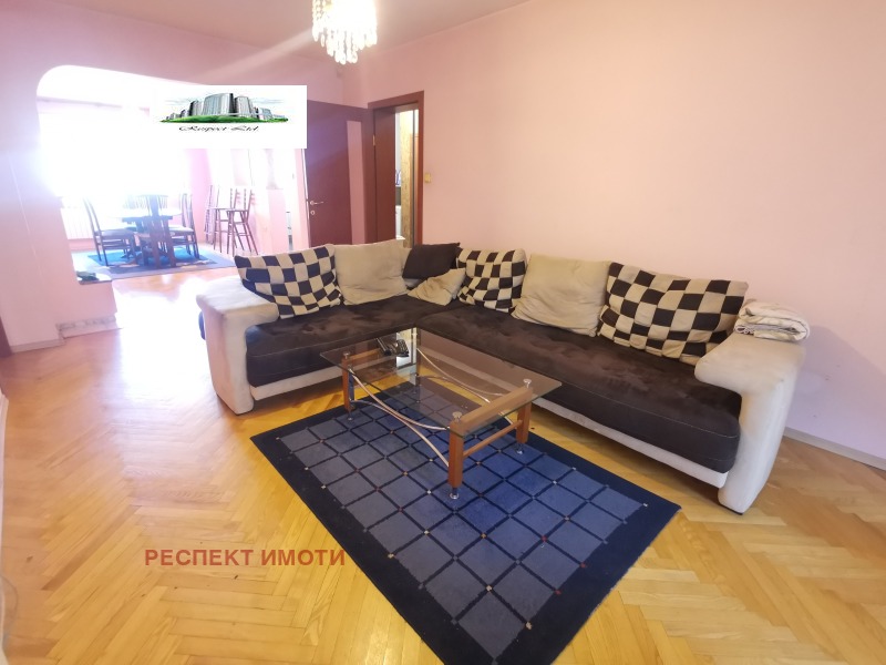 For Rent  2 bedroom Sofia , Mladost 2 , 120 sq.m | 32808237