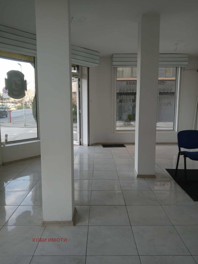 Дава под наем МАГАЗИН, гр. Пловдив, Мараша, снимка 4 - Магазини - 52883255