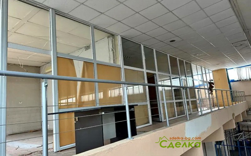 Kiadó  Ipari épület Gabrovo , Centar , 2507 négyzetméter | 94930251 - kép [9]